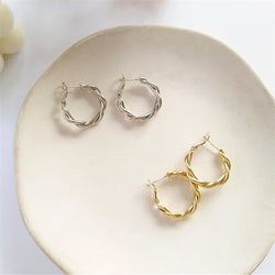 South Korea 2019 C shape deformation geometry golden metal retro geometric earrings pendant earrings girls wedding gift