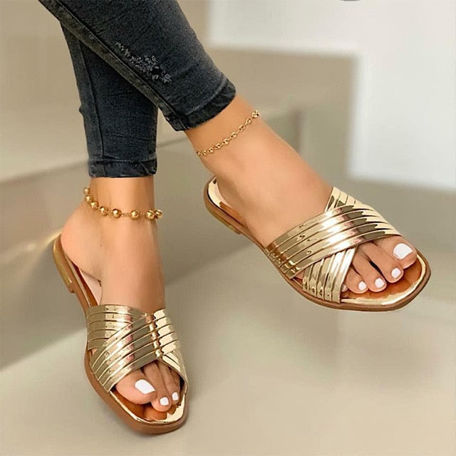 Ladies Slippers Beach Summer Shoes 2020 New Women Slip on Bling Gold Flat Slides Outdoor Shoes Female Casual Sandals Plus Size