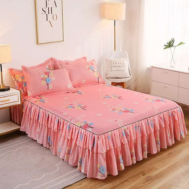 Fashion Bed Sheet+ 2pcs Pillow covers