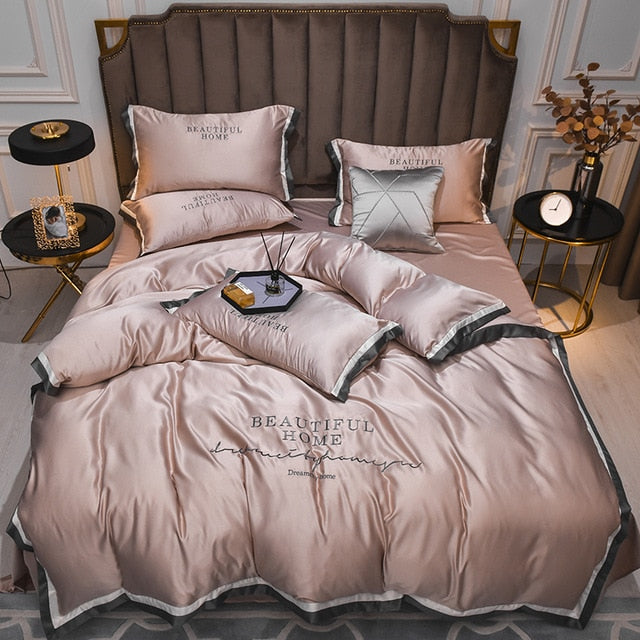 Luxury Bedding Set With Silk Embroidery