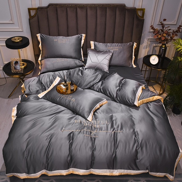 Luxury Bedding Set With Silk Embroidery