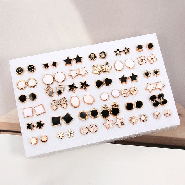 36Pairs/18pairs Earrings Mixed Styles Rhinestone Sun Flower Geometric Animal Plastic Stud Earrings Set For Women Girls Jewelry